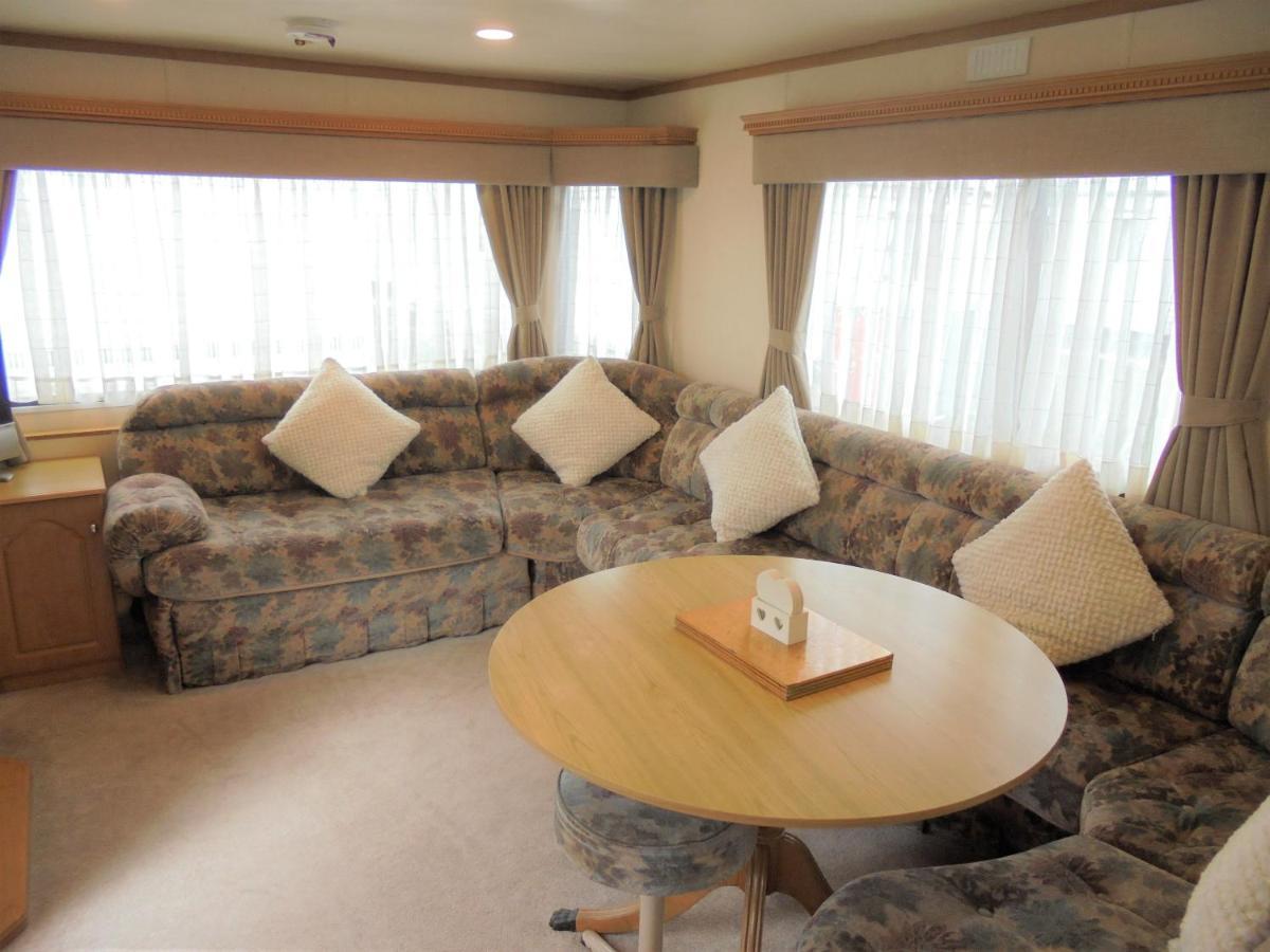 Appartement 7 Berth On Coral Beach Granada II à Ingoldmells Extérieur photo