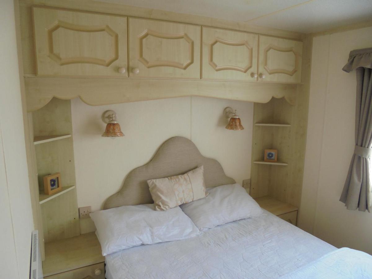 Appartement 7 Berth On Coral Beach Granada II à Ingoldmells Extérieur photo